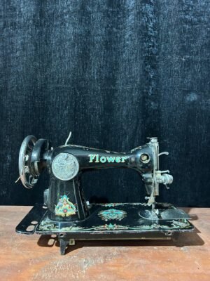 FLOWER MARKA ANTİKA  DİKİŞ MAKİNESİ (1900)
