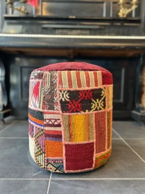 KİLİM KAPLI AHŞAP KASA PUF 40X42 CM - Görsel 3