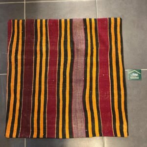 KİLİM KIRLENT ( 70 X 70 )